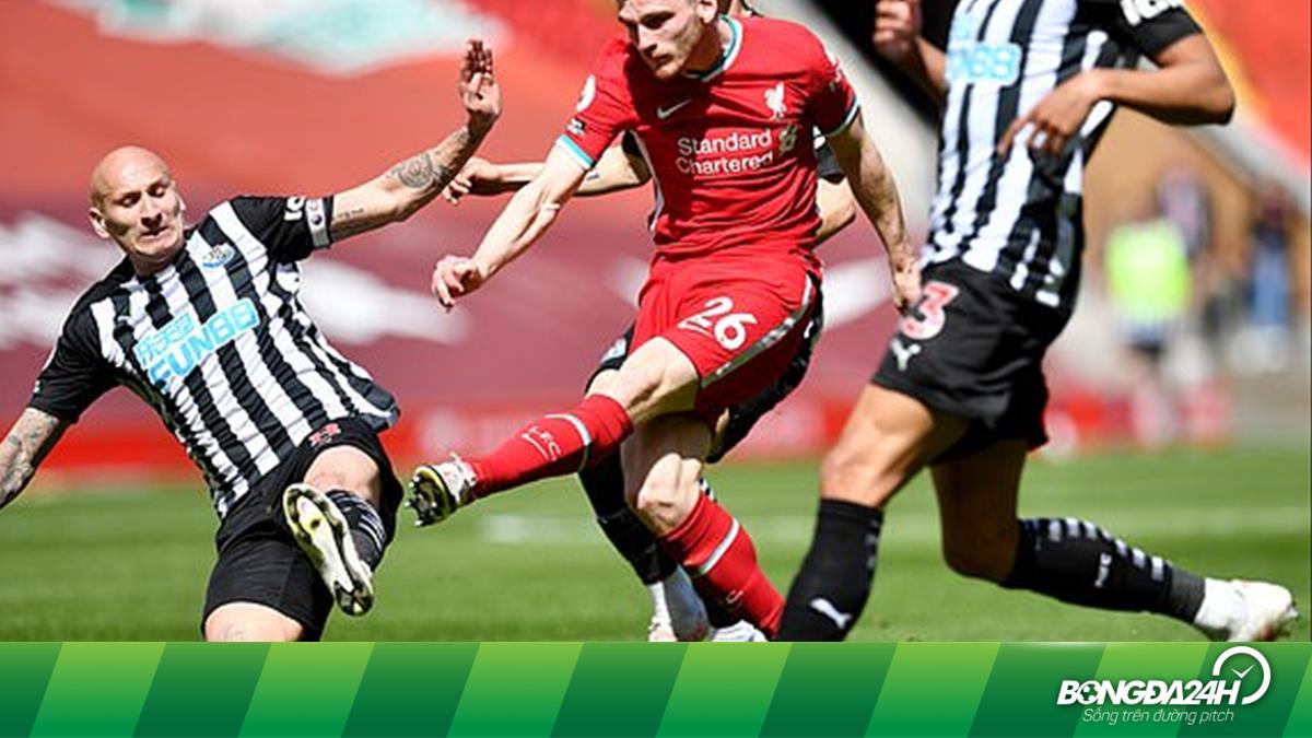 Đây! Bức ảnh hot nhất trận Liverpool 1-1 Newcastle ...