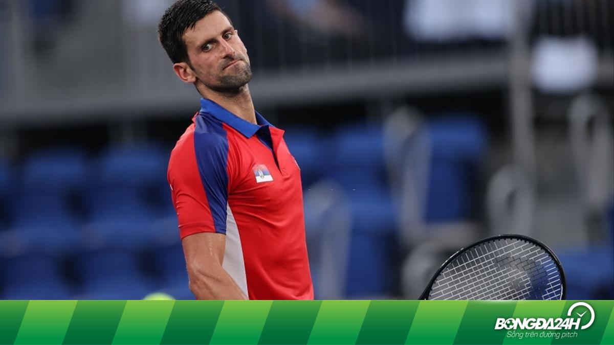 Novak Djokovic thua sốc ở bán kết đơn nam tại Olympic Tokyo
