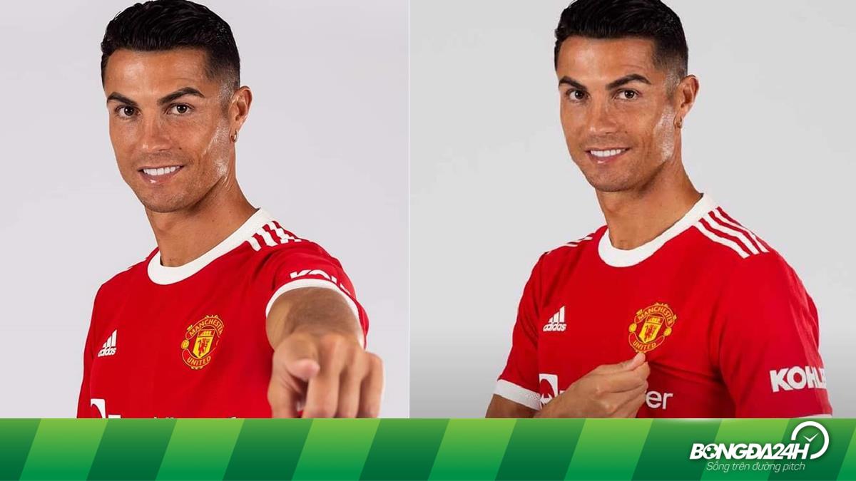 Ronaldo chụp ảnh cùng áo đấu mới của MU - Bóng đá