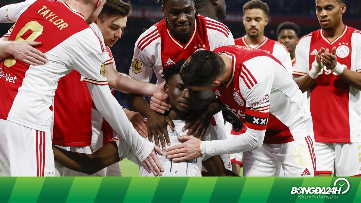 Corinthian2003 MoustaphaHashi AstonVilla FAPL ASTON VILLA 95-96