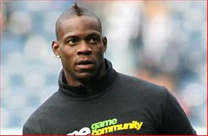 Mario Balotelli: Khi phong độ tỷ lệ thuận với... thẻ phạt
