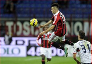 Vị thánh trẻ tuổi El Shaarawy may mắn cứu rỗi AC Milan và Allegri