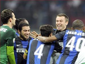 Serie A sau một năm: Inter và Napoli đại thăng tiến