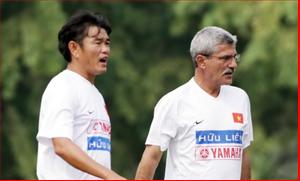 Chuyện ông Hùng, chuyện ông Calisto
