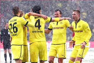 Dortmund bắt đầu hồi sinh: Bayern, hãy coi chừng bão Vàng đen!