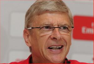 Thắng vất vả, Wenger coi trận đấu như một set tennis