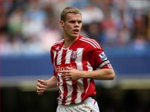 Sir Alex đừng mơ có thể dễ dàng đưa gà nhà Shawcross trở về Old Trafford