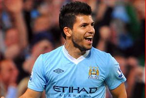 Sergio Aguero gia tăng cách biệt từ chấm 11m