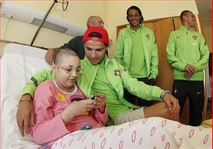 Ronaldo và Pepe lại có thêm một nghĩa cử cao đẹp