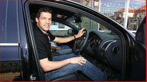 Bay với tốc độ 211 km/h, quái xế Ballack bị tóm ở TBN