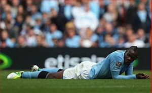 Man City trắng lưới, nhưng “thủng” Balotelli
