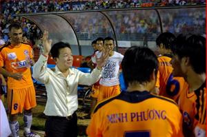 SHB Đà Nẵng chờ quyết định của bầu Hiển