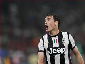 Arsenal đạt được thỏa thuận chiêu mộ sao Juventus?