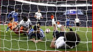 Spurs vẫn cay cú vì “bàn thắng ma” của Mata