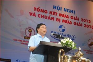 Bầu Đệ, bầu Đức cãi nhau quyết liệt tại hội nghị tổng kết V-League