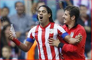 Atletico Madrid sẵn sàng bán sát thủ Falcao