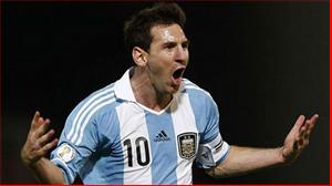 Lionel Messi: Chơi bóng ở tuyển Argentina vui lắm!