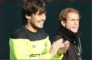 Man City: David Silva có thể ra sân ở trận gặp Ajax?
