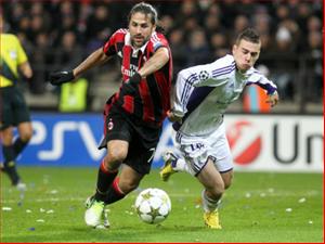 Đánh bại Anderlecht, AC Milan tiếp bước Malaga có mặt ở vòng knock-out