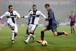 Chơi bế tắc, Inter gục ngã trước Parma