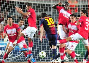 Hàng công Barca: Tử địa Moskva và điệp vụ của Messi