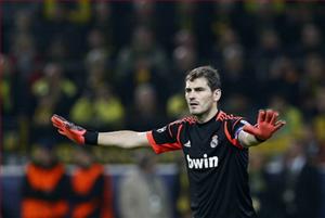 Casillas: Vì đạo lý, tôi không thể tự bỏ phiếu cho mình