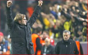 Nhìn Klopp, Mourinho có thấy xấu hổ?