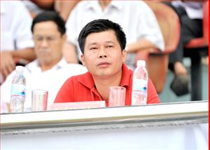 Bầu Trường lên tiếng sau vụ cầu thủ V.Ninh Bình đình công: Tiếp tục bỏ ngỏ tương lai đội bóng