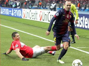 Không phải Xavi, Iniesta mới là nhà kiến thiết xuất sắc nhất năm 2012