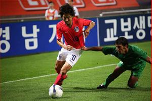 Hét giá triệu đô, Lee Chun Soo không thể tới Việt Nam