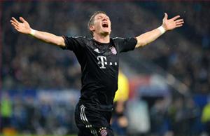 Hạ gục Hamburg, Bayern Munich trở lại mạch chiến thắng