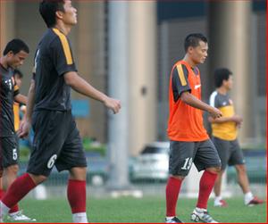 Những chuyện lạ của tuyển Việt Nam ở Bangkok