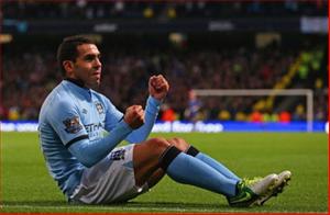 Tevez tiếp tục gặp vận hạn với xe chính chủ