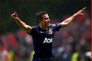 Van Persie tiếp tục nổ súng: Hãy gọi anh là Van Mercy!