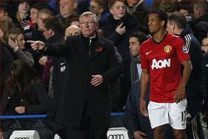 Bị Alex quở mắng, Nani nằng nặc đòi rời Old Trafford