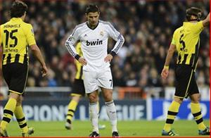 Ronaldo câm lặng, Real Madrid suýt ôm hận trước Dortmund