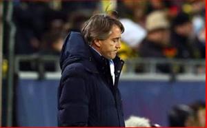 Man City thi đấu bạc nhược, Mancini vẫn cứ ra vẻ thất vọng