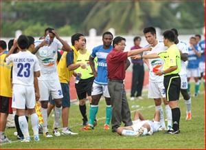Tiếp chuyện bản quyền truyền hình V-League: VPF vẫn đặt chỉ tiêu 50 tỷ ở mùa giải 2013