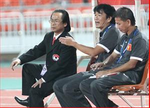 Sao chỉ HLV Phan Thanh Hùng bị phạt?