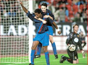 Iniesta: Trong 10 năm ấy, biết bao nhiêu tình