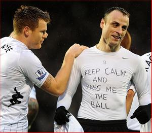 Berbatov & những ngôi sao dùng áo đấu truyền tải thông điệp