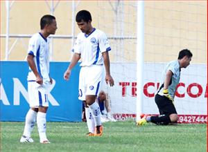 Từ những thất bại liên tiếp của bóng đá Việt Nam: Khủng hoảng cái đầu