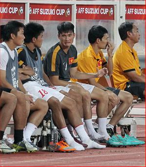 Công Vinh vĩnh viễn bị loại khỏi đội tuyển Việt Nam?