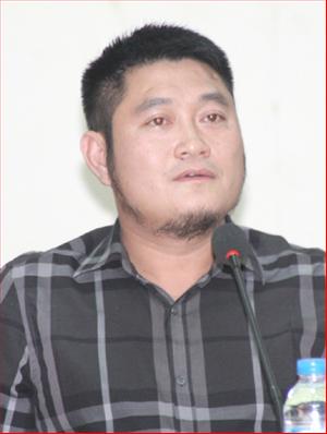 Chuyển giao đội bóng cho em trai: Khi bầu Thụy gác kiếm...