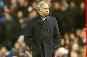 Real Madrid: Mourinho đang tự sát ở Bernabeu!