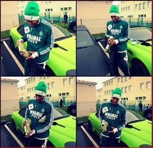 Chiêm ngưỡng giày thi đấu đắt nhất thế giới