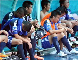 Các CLB rút lui khỏi các giải đấu: Nay đã thành làn sóng