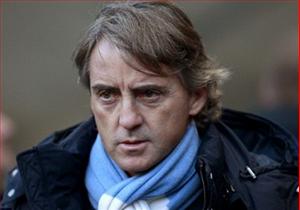 Mancini mâu thuẫn với bộ sậu cũ của Barca