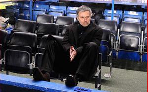 Mourinho và những scandal gây tranh cãi trong năm 2012