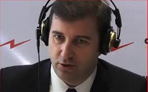 Từ chối cựu PCT Barca, Man City tiếp tục tìm kiếm GĐĐH